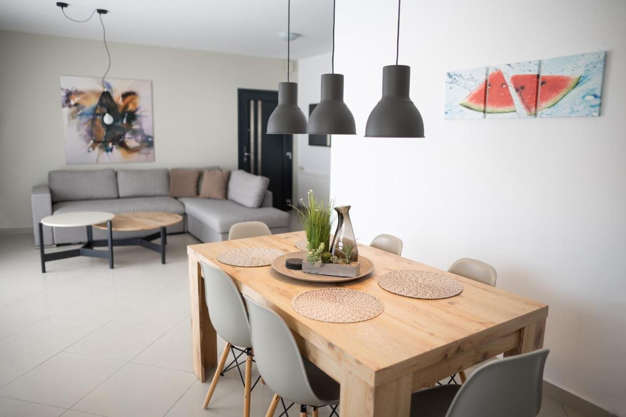 Néa Péramos Aelia Apartments מראה חיצוני תמונה
