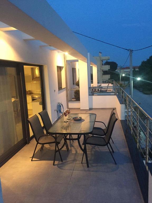 Néa Péramos Aelia Apartments מראה חיצוני תמונה