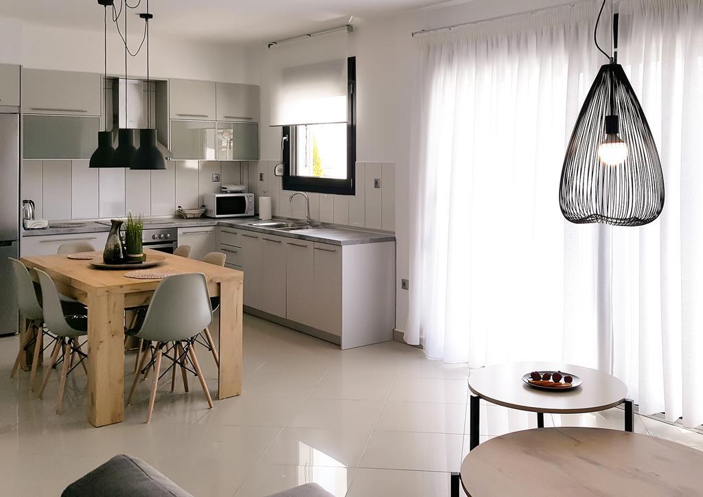 Néa Péramos Aelia Apartments מראה חיצוני תמונה